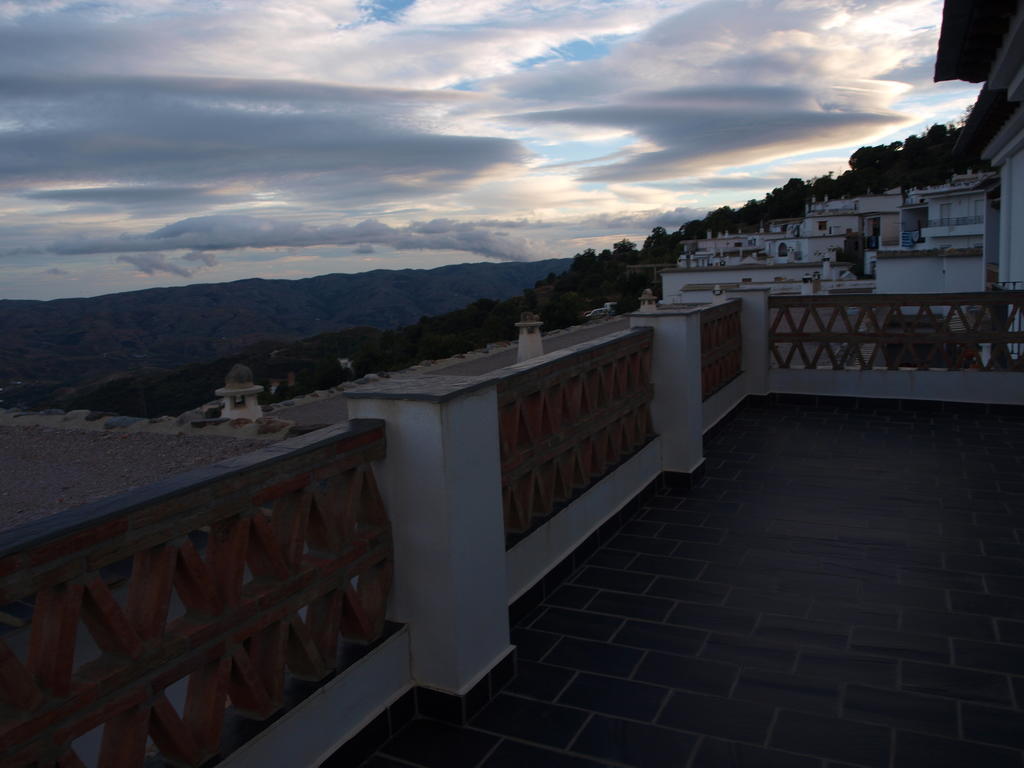 Apartamentos El Mirador Bérchules Esterno foto